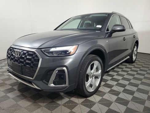 Used 2023 Audi Q5 2.0T Premium Plus w/ Premium Plus Package AWD/4WD image 3
