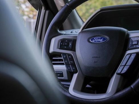 Used 2016 Ford F150 Lariat w/ Equipment Group 501A Mid AWD/4WD image 44
