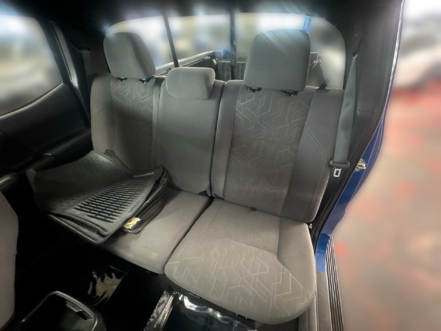 Used 2016 Toyota Tacoma TRD Sport RWD image 26