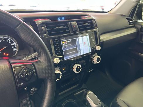 Certified 2024 Toyota 4Runner TRD Off-Road Premium w/ Moonroof Package AWD/4WD image 25