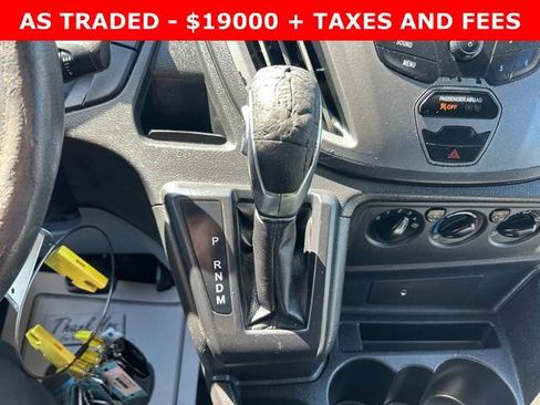 Used 2018 Ford Transit 250 148 Medium Roof RWD image 21