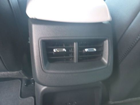 Used 2024 Chevrolet Equinox EV LT FWD image 49