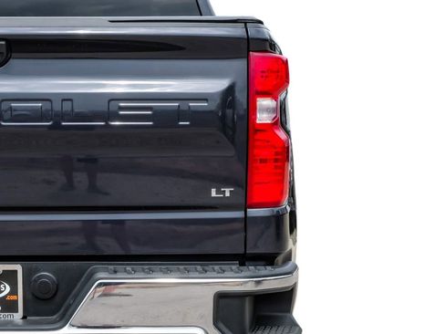 Used 2024 Chevrolet Silverado 1500 LT w/ Z71 Off-Road Package image 52