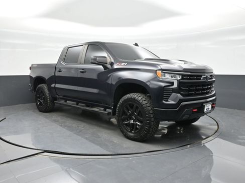 Used 2023 Chevrolet Silverado 1500 LT Trail Boss AWD/4WD image 18