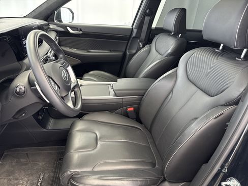 Used 2025 Hyundai Palisade Calligraphy image 7