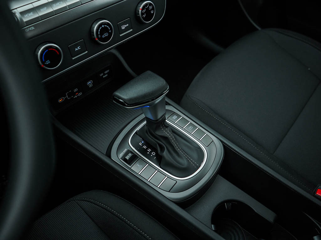 New 2027 Hyundai Kona SE AWD/4WD image 25