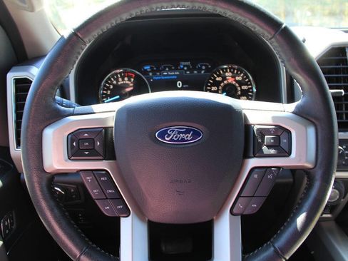 Used 2018 Ford F150 Lariat w/ Equipment Group 501A Mid image 26