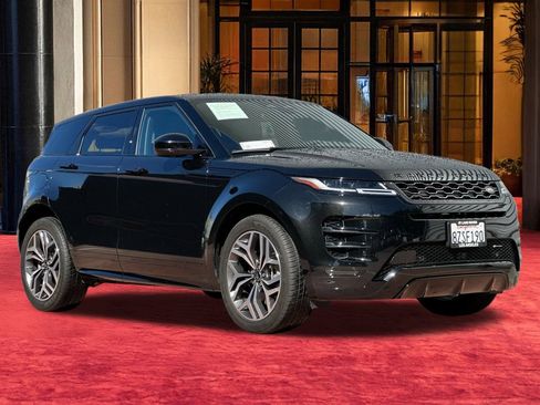 Certified 2022 Land Rover Range Rover Evoque R-Dynamic SE image 8