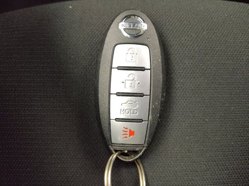 Used 2023 Nissan Sentra SV FWD image 32