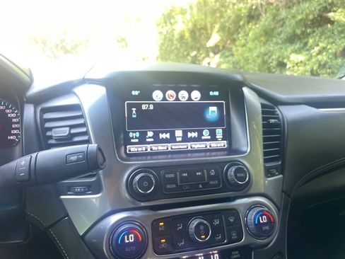 Used 2019 Chevrolet Tahoe LT AWD/4WD image 22