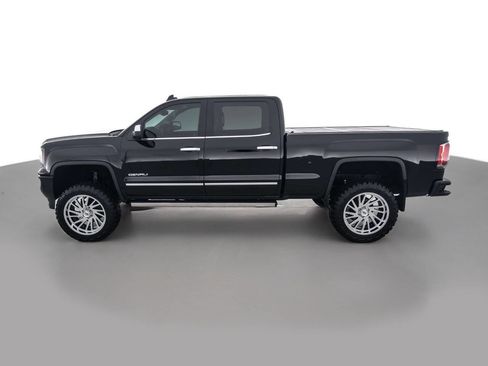 Used 2017 GMC Sierra 1500 Denali w/ Denali Ultimate Package image 8