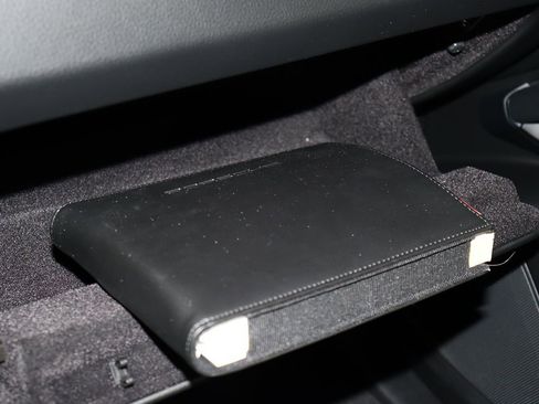 Used 2021 Porsche Cayenne Coupe image 61