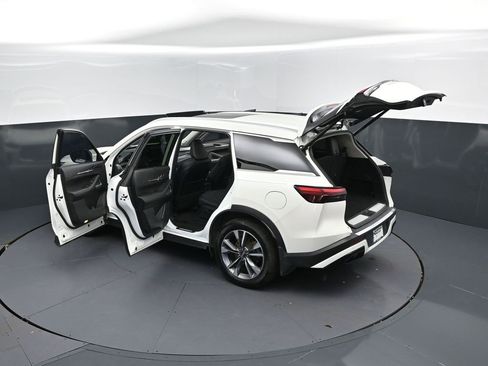 Certified 2023 INFINITI QX60 Luxe w/ Performance Audio Package image 50