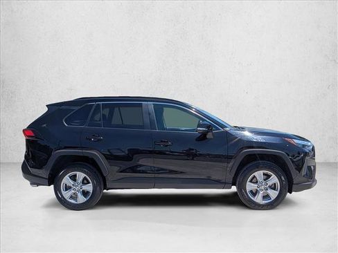 Used 2024 Toyota RAV4 XLE FWD image 4