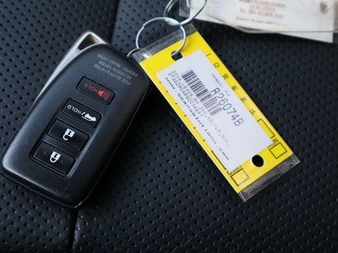 Used 2016 Lexus RX 350 AWD w/ Luxury Package image 35