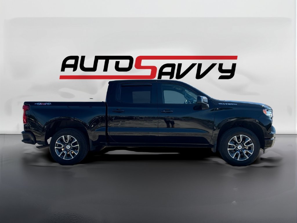Used 2024 Chevrolet Silverado 1500 RST AWD/4WD image 4