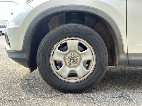 Used 2016 Honda CR-V LX image 6