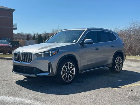 New 2026 BMW X1 xDrive28i w/ Technology Package AWD/4WD image 3