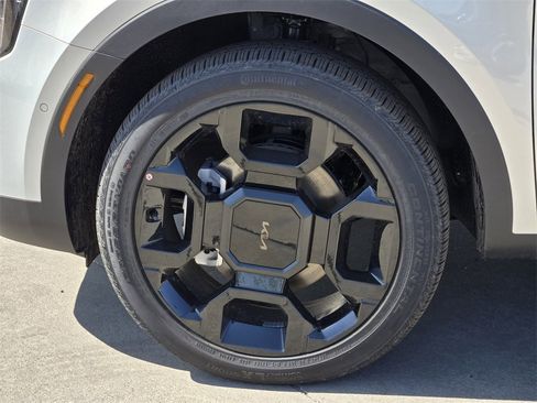 New 2026 Kia Sorento SX Prestige image 8