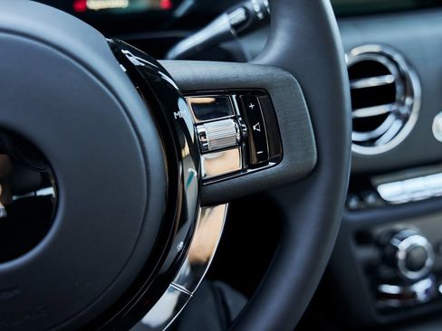 Used 2025 Rolls-Royce Ghost image 71