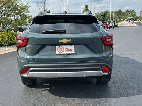 New 2025 Chevrolet Trax LT w/ LT Convenience Package image 7