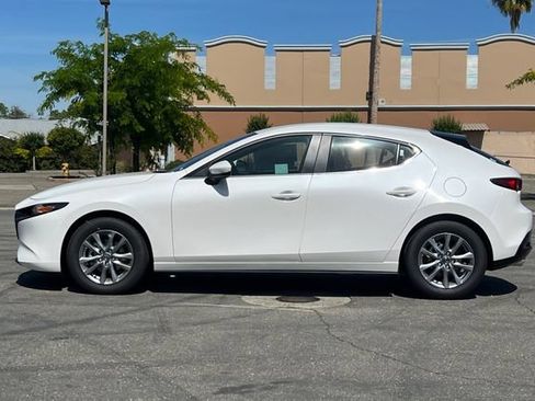 Used 2026 MAZDA MAZDA3 s FWD image 9
