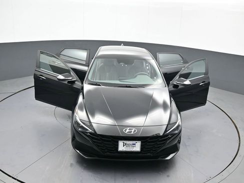 Certified 2023 Hyundai Elantra SEL w/ Cargo Package image 45