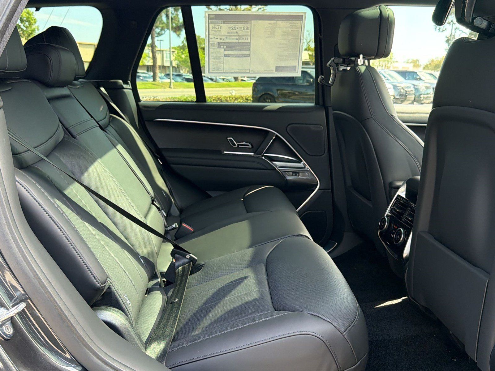 New 2026 Land Rover Range Rover SE AWD/4WD image 31