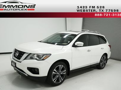 Used 2017 Nissan Pathfinder Platinum