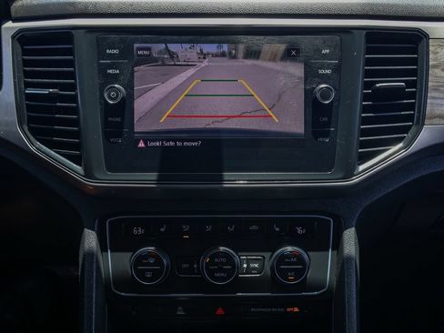 Used 2020 Volkswagen Atlas Cross Sport SE w/ Towing Package FWD image 30