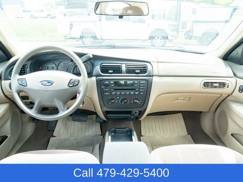 Used 2001 Ford Taurus SES FWD image 32