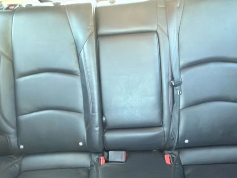 Used 2014 MAZDA MAZDA3 i Grand Touring image 11