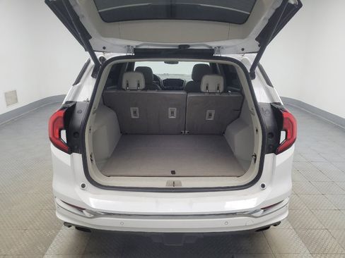 Used 2020 GMC Terrain Denali w/ LPO, Floor Liner Package FWD image 29