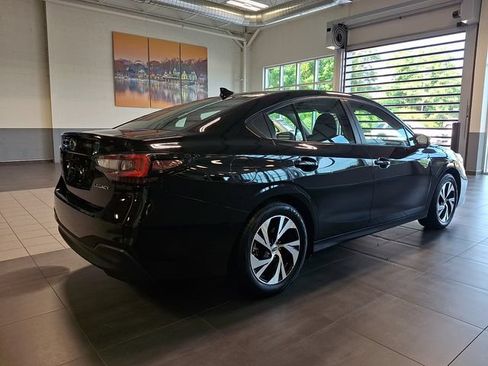 Certified 2025 Subaru Legacy Premium AWD/4WD image 6