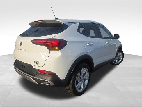 Used 2024 Buick Encore GX Preferred FWD image 5