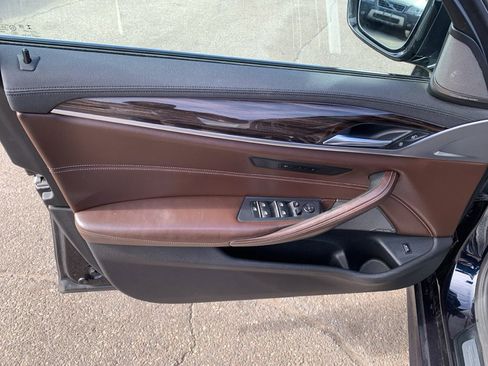 Used 2017 BMW 540i xDrive AWD/4WD image 9