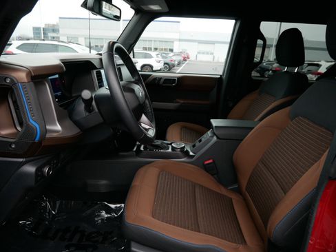 Used 2022 Ford Bronco Outer Banks image 32