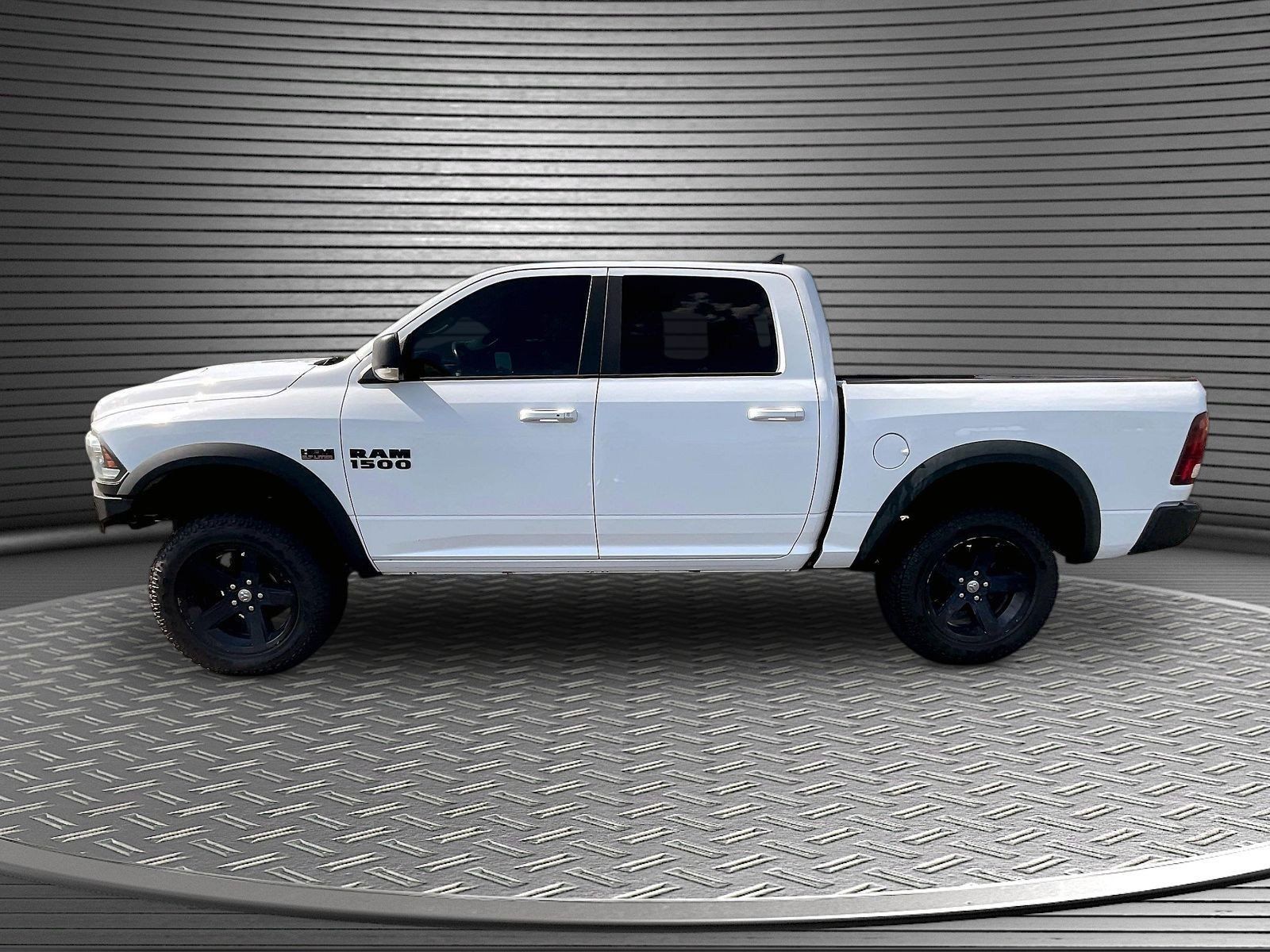 Used 2016 RAM 1500 Rebel w/ Luxury Group AWD/4WD image 4