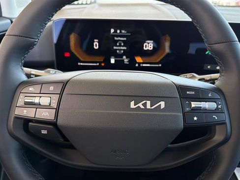 New 2026 Kia Sportage EX FWD image 26