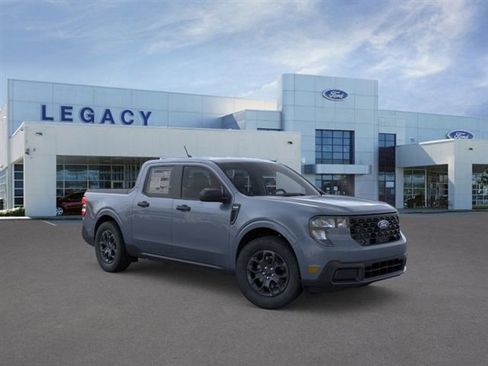 New 2026 Ford Maverick XLT image 7