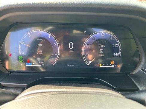 Certified 2026 Jeep Grand Cherokee Limited w/ Limited Altitude Package AWD/4WD image 28
