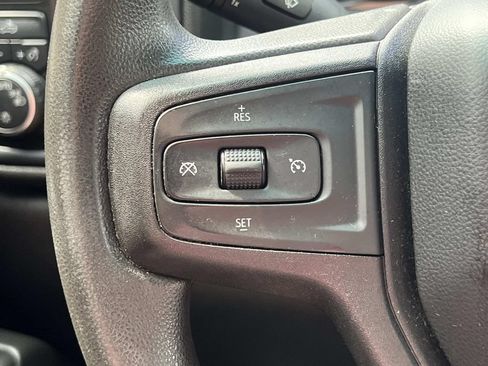 Used 2021 Chevrolet Silverado 1500 Custom AWD/4WD image 23