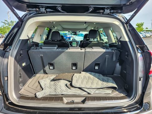 Certified 2026 Subaru Ascent Limited Bronze AWD/4WD image 19