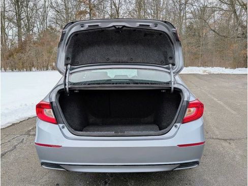 Used 2018 Honda Accord EX-L image 12