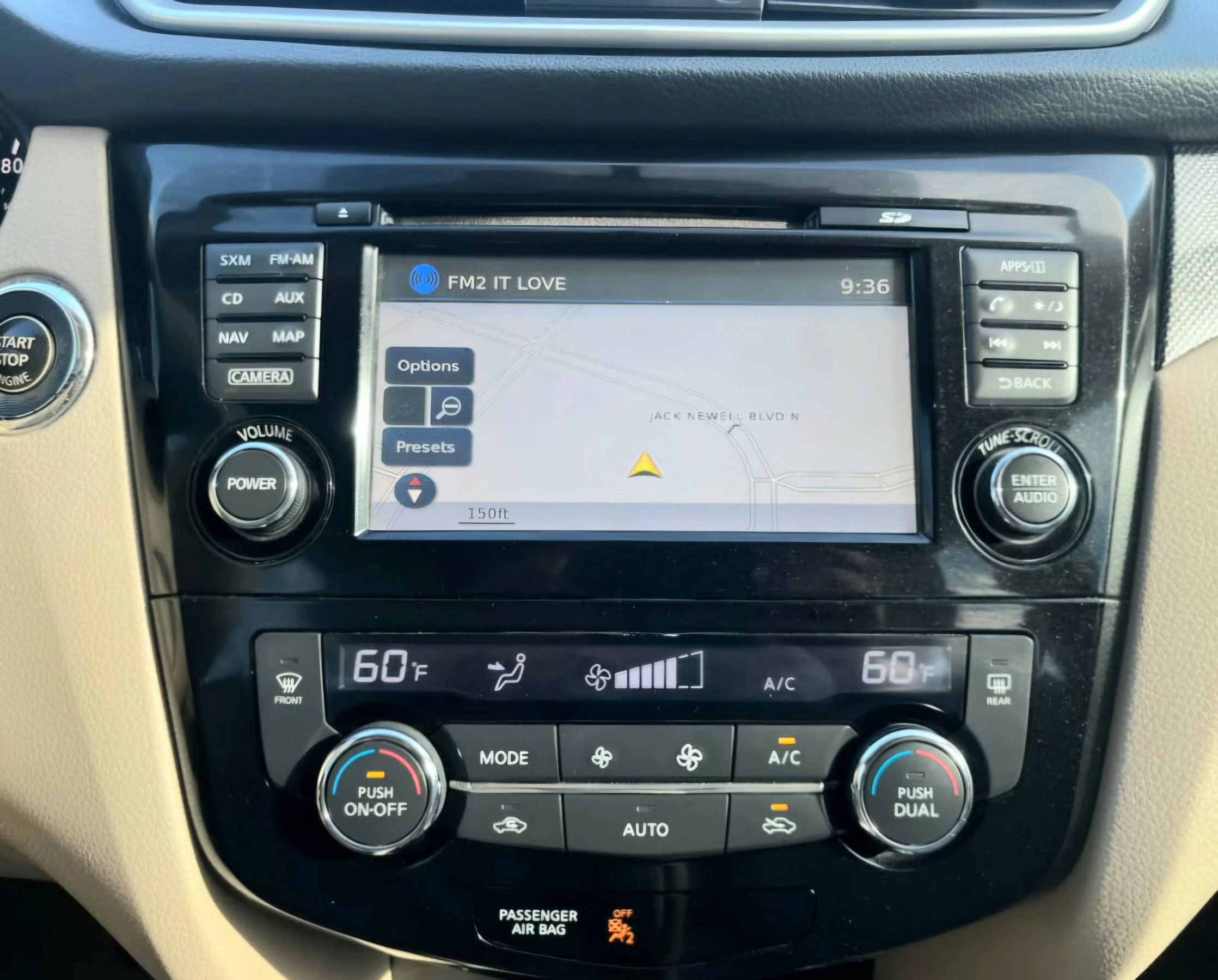 Used 2015 Nissan Rogue SL w/ SL Premium Package FWD image 33