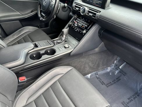 Used 2022 Lexus IS 350 F Sport RWD image 15