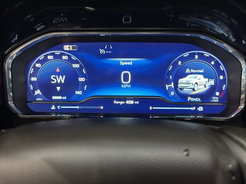 Used 2025 Chevrolet Silverado 1500 LT image 26