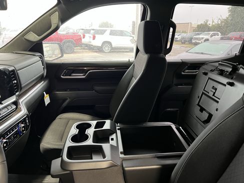 New 2026 GMC Sierra 1500 Elevation image 21