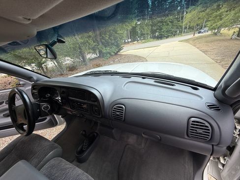 Used 1998 Dodge Ram 2500 Truck 4x4 Regular Cab image 17