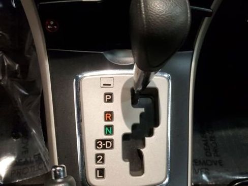 Used 2010 Toyota Corolla LE image 25